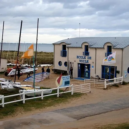 Zecamping 3 Etoiles Restaurant Et Aire De Jeux Proche Ocean Quinéville