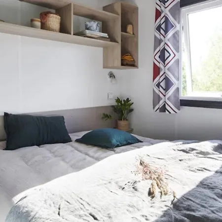 Camping Zecamping 3 Etoiles Restaurant Et Aire De Jeux Proche Ocean 3*