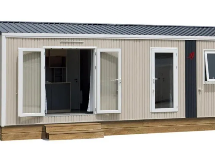 Zecamping 3 Etoiles Restaurant Et Aire De Jeux Proche Ocean Camping 3*