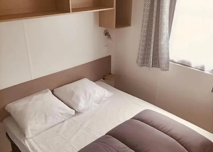 Zecamping 3 Etoiles Restaurant Et Aire De Jeux Proche Ocean Quinéville